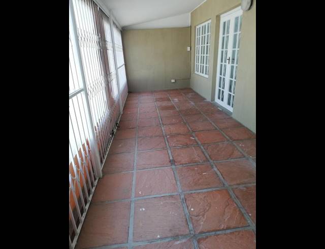 3 BEDROOM APARTMENT FOR SALE IN MALVERN